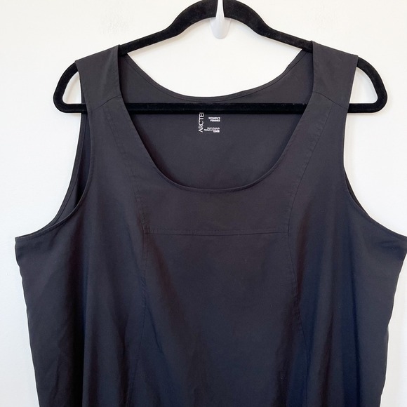 Arc'Teryx Contenta Dress Womens XL Black Sleeveless Outdoor Gorpcore Pockets - Picture 4 of 15